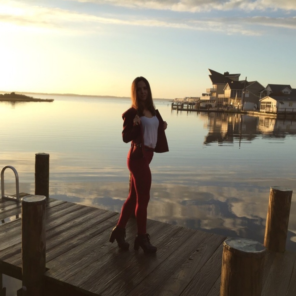 Meet your Posher, Karina